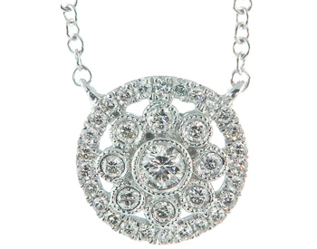 14K WHITE GOLD ROUND DIAMOND FLOWER DESIGN PENDANT