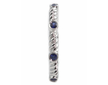 14K WHITE GOLD ROPE DESIGN AND BEZEL SET ROUND SAPPHIRE STACK BAND 