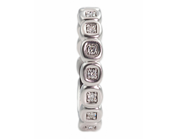 14K WHITE GOLD BEZEL SET ROUND DIAMOND STACK BAND