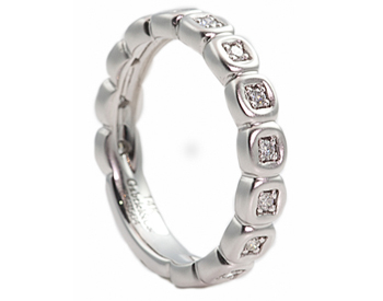 14K WHITE GOLD BEZEL SET ROUND DIAMOND STACK BAND